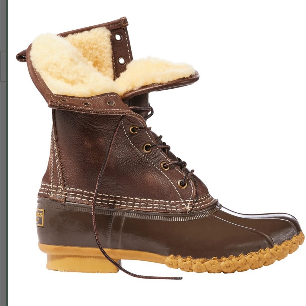 L. L. Beans Tan Shearing Boots 7M